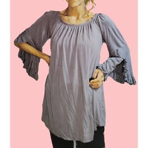 Camille & Co ~ Ash Grey Flowy Boho Top ~ Size Medium